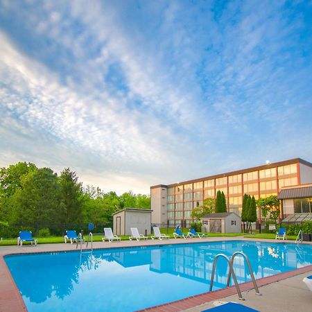 Exton Hotel&Conference Center Exterior foto
